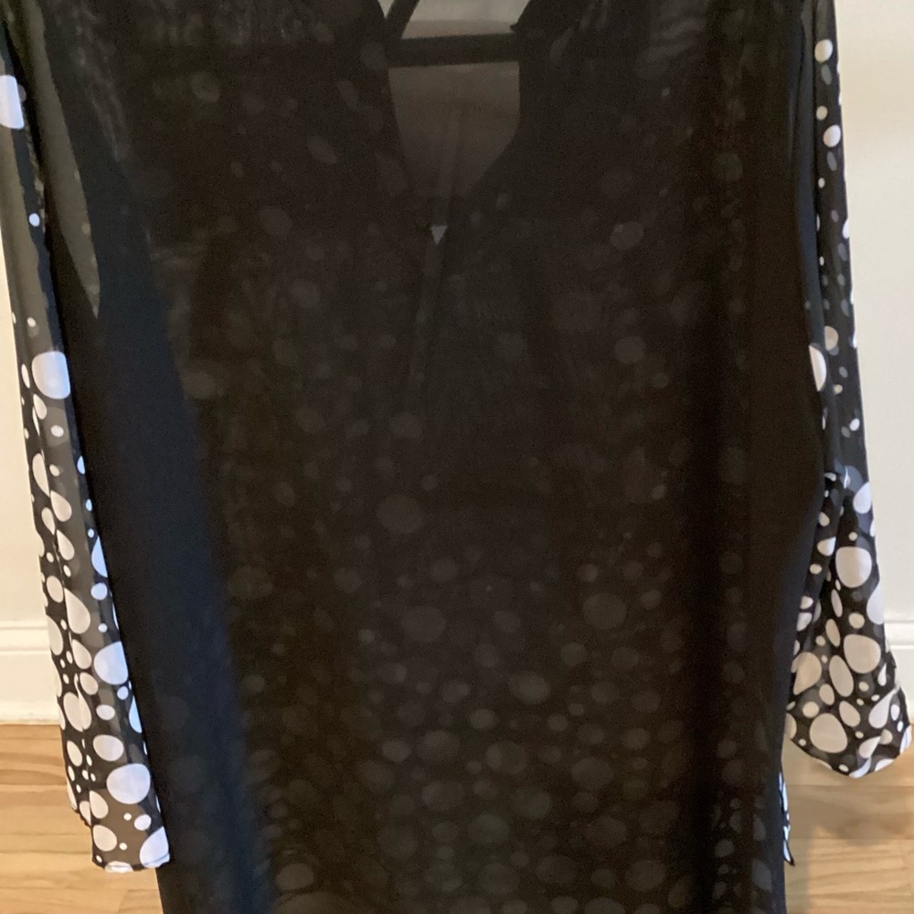 Made by Scapa, stunning black/ white bubbles print 100% polyester tunic - Picture 5 of 7